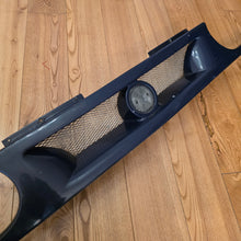 Load image into Gallery viewer, Zender Tuning Front Grill Golf Mk3
