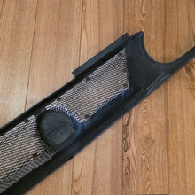 Load image into Gallery viewer, Zender Tuning Front Grill Golf Mk3
