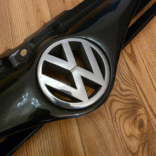 Load image into Gallery viewer, Projektzwo Tuning Front Grill Golf Mk4
