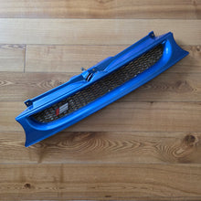 Load image into Gallery viewer, Kamei Tuning Honeycomb Style Front Grill Golf Mk4
