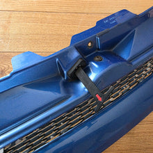 Load image into Gallery viewer, Kamei Tuning Honeycomb Style Front Grill Golf Mk4

