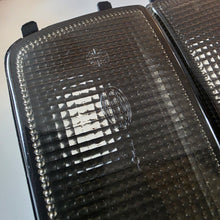 Load image into Gallery viewer, Hella Smoked Turn Signal Set Golf Mk3
