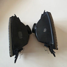 Load image into Gallery viewer, Hella Smoked Turn Signal Set Golf Mk3
