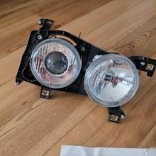 Load image into Gallery viewer, Dual Round Headlight Set (No Front Frames) Golf Mk3
