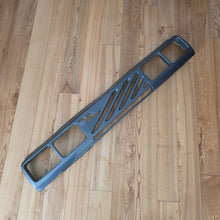 Load image into Gallery viewer, Vestatec Tuning Front Grill Golf Mk2

