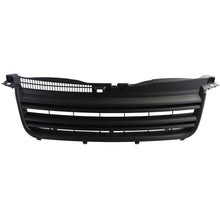 Load image into Gallery viewer, Double Bar Badgeless Grill Passat B5.5
