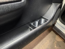 Load image into Gallery viewer, Door Pocket Cup Holder Golf/Jetta Mk3

