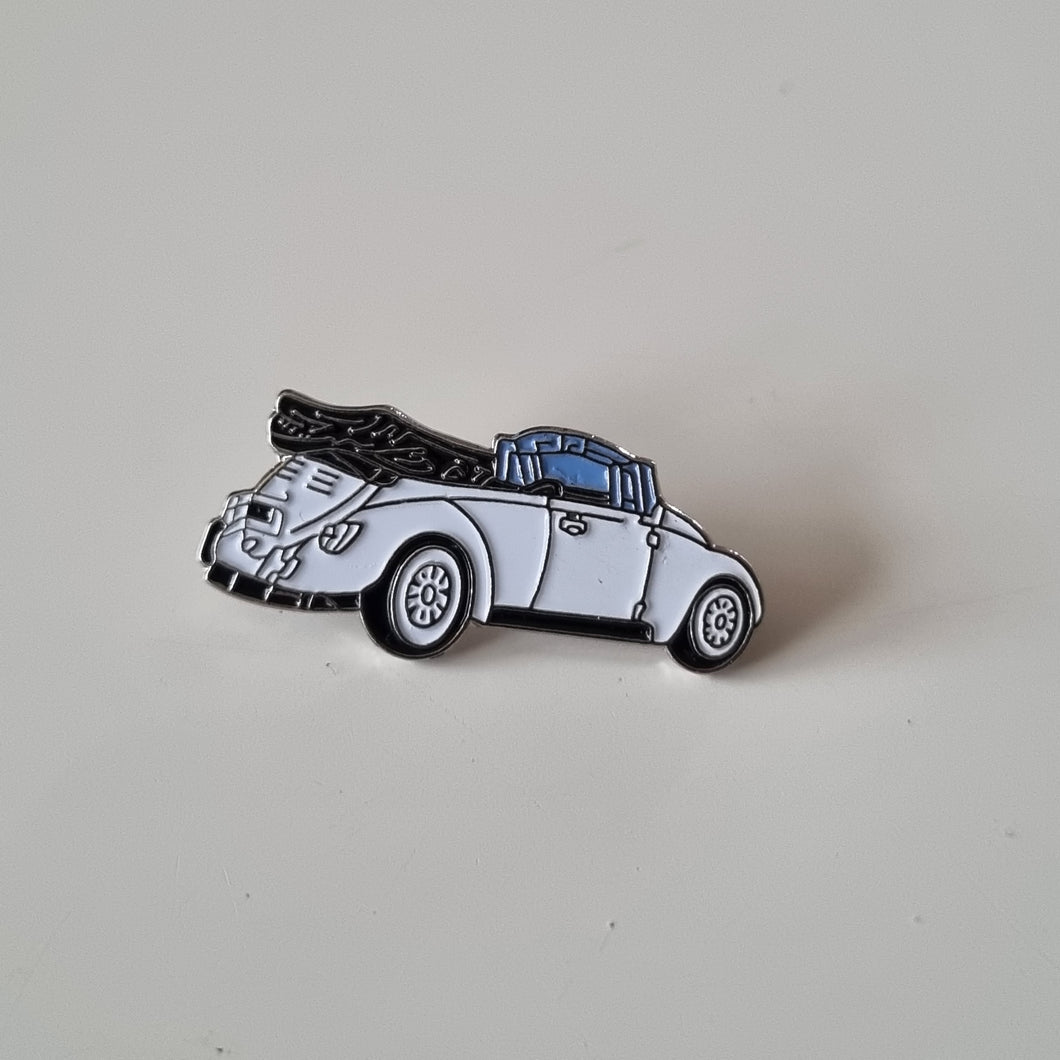 VW Beetle Cabrio Pin