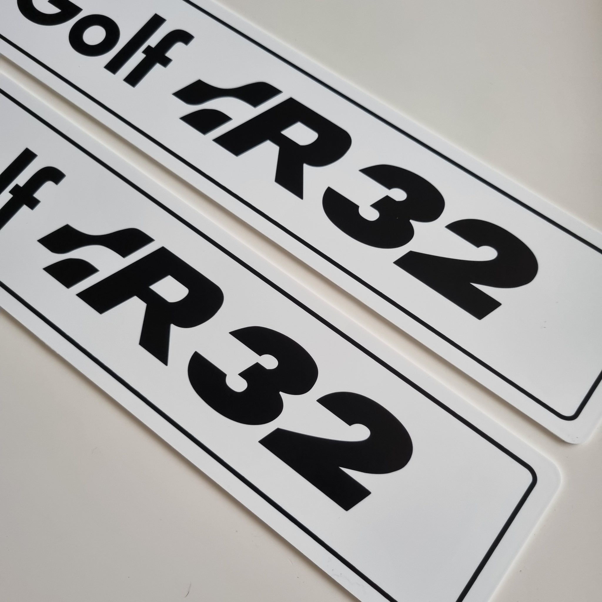 Showroom Golf R32 Licence Plate Set – Best VW Parts