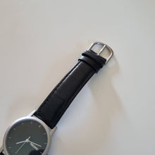 Load image into Gallery viewer, Recaro Colletion Classic Wrist Watch
